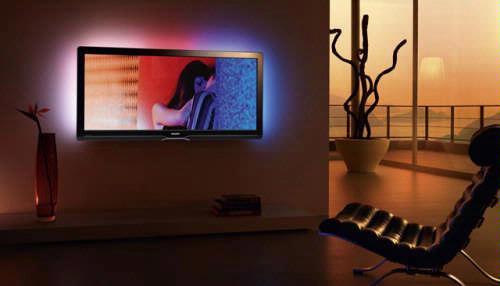 De 'Cinema 21:9' levert echt cinema breedbeeld. De droom voor de filmliefhebber die de stap naar projectie niet wil zetten, maar wel maximaal filmbeeld wil.